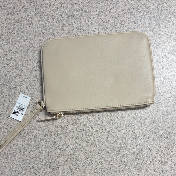 Express Beige Wristlet with Gold Accents - Picture 5 of 8